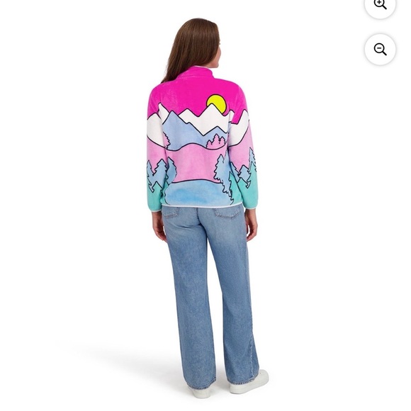 NEW Hello Kitty Women’s Scenic Plush Sweater Mountain Woods - Picture 8 of 10